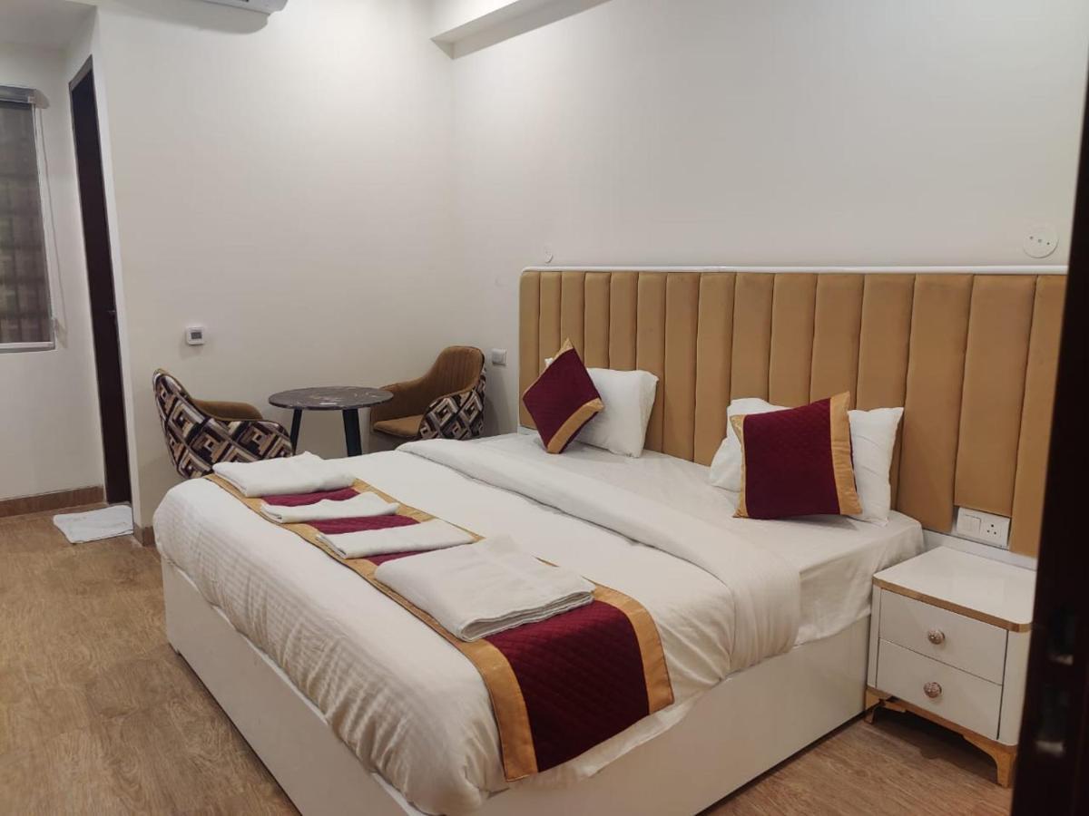 Amahi Inn Gurgaon Extérieur photo