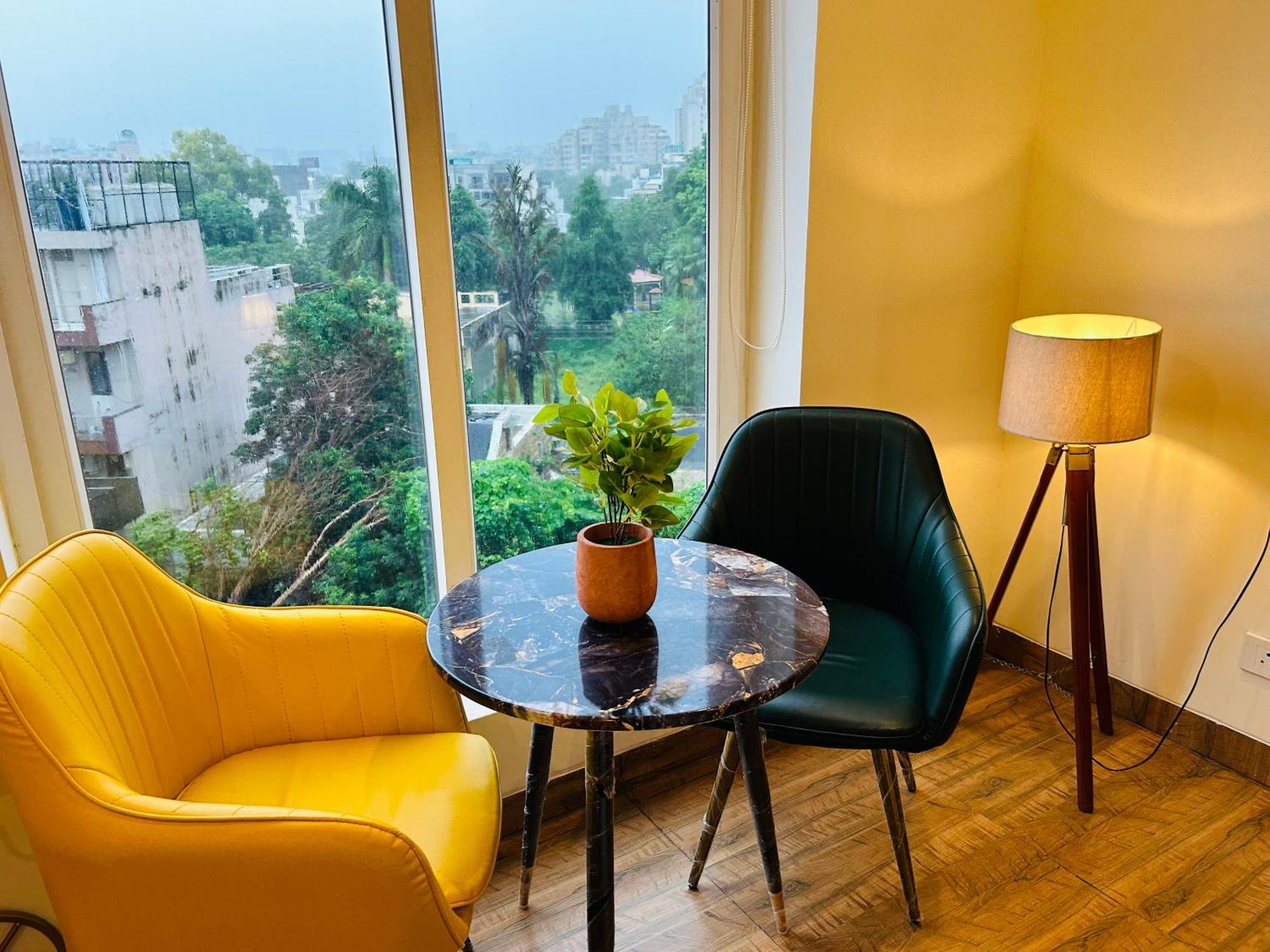 Amahi Inn Gurgaon Extérieur photo