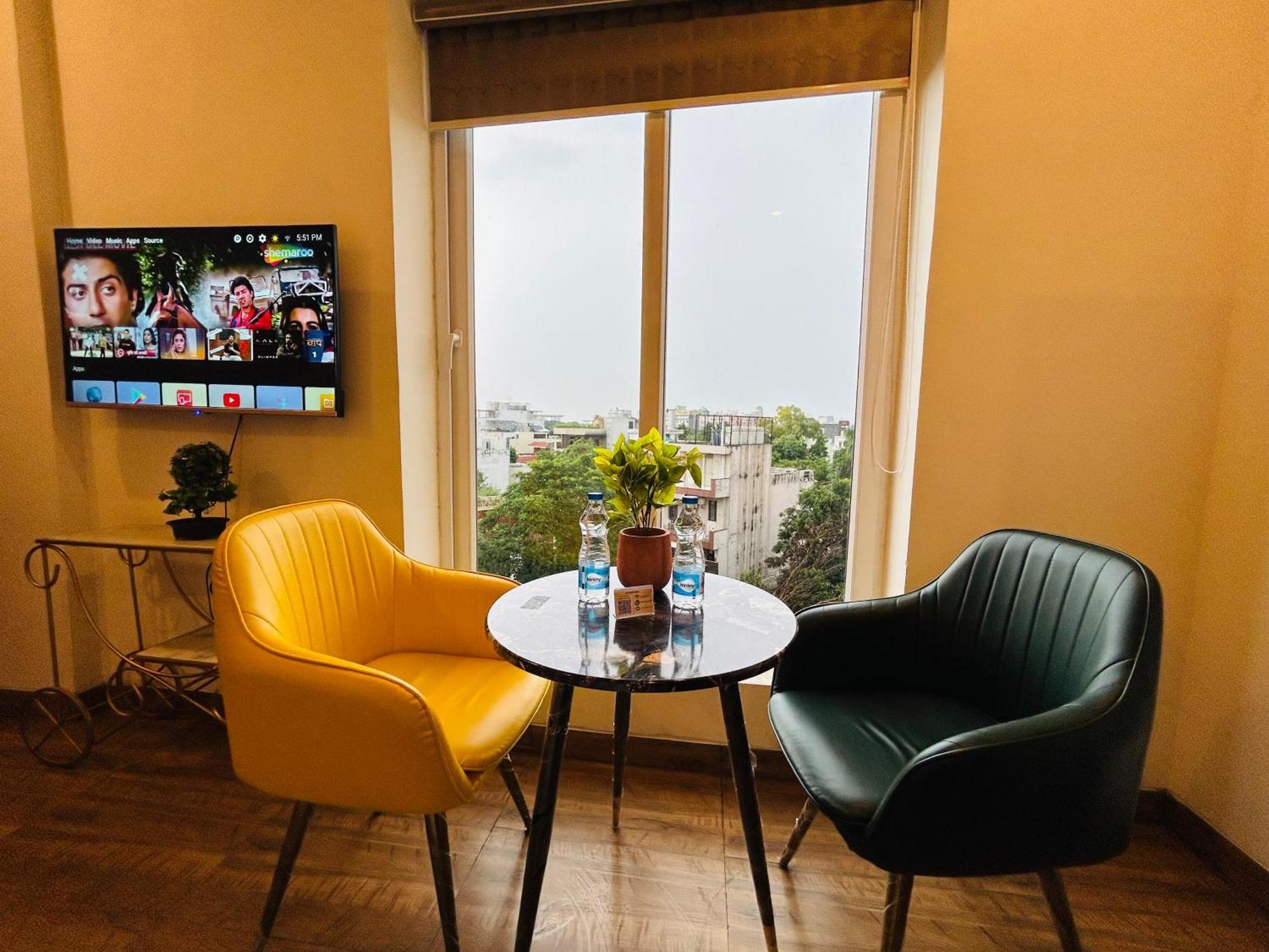 Amahi Inn Gurgaon Extérieur photo