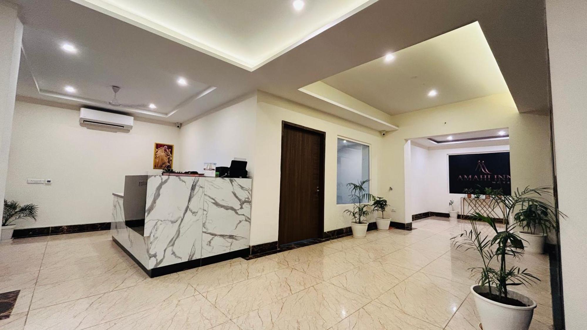 Amahi Inn Gurgaon Extérieur photo
