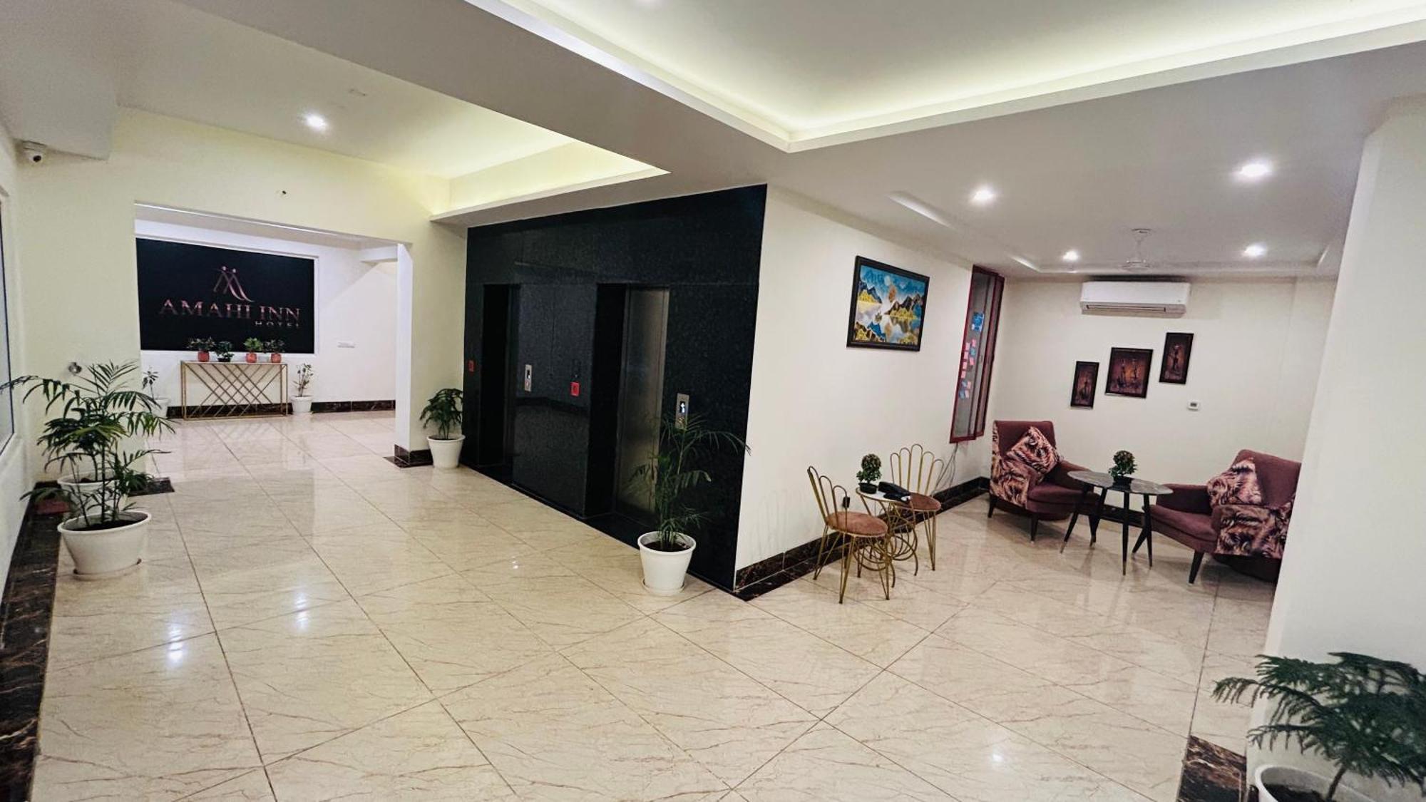 Amahi Inn Gurgaon Extérieur photo